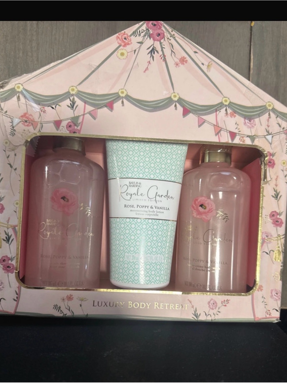 Tyche Rose & Poppy Pink Floral Hair Accessory Set